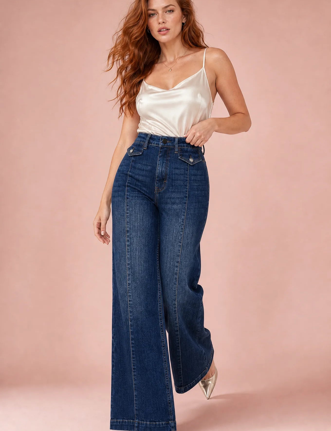 Jean bleu taille haute coupe large | Vue de face | Lounelle Paris