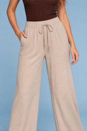 Pantalon droit coupe ample | Vue rapprochée | Lounelle Paris