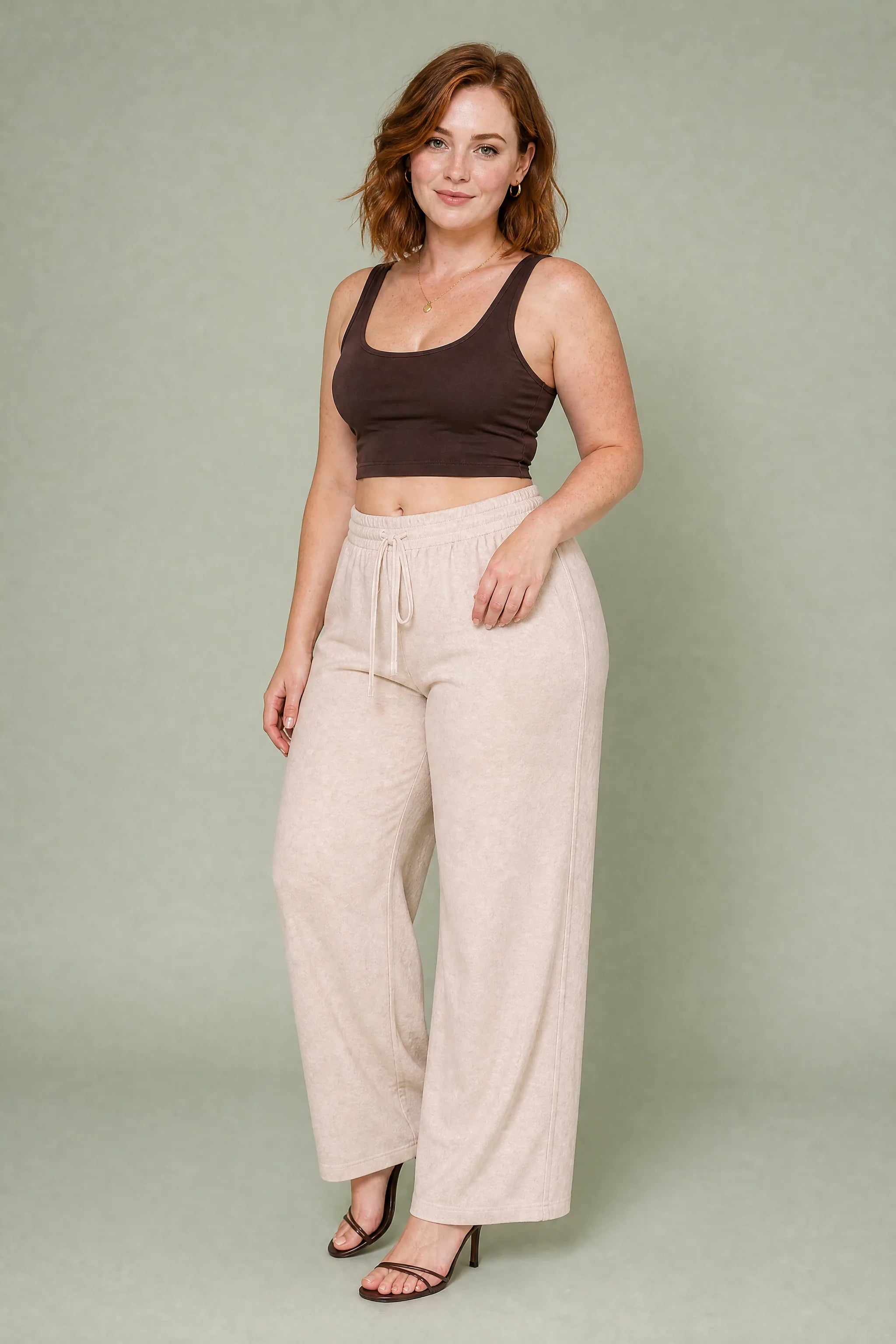 Pantalon large abricot taille élastique | Porté sur une autre silhouette | Lounelle Paris