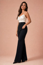 Pantalon noir taille haute évasé | Vue de profil | Lounelle Paris