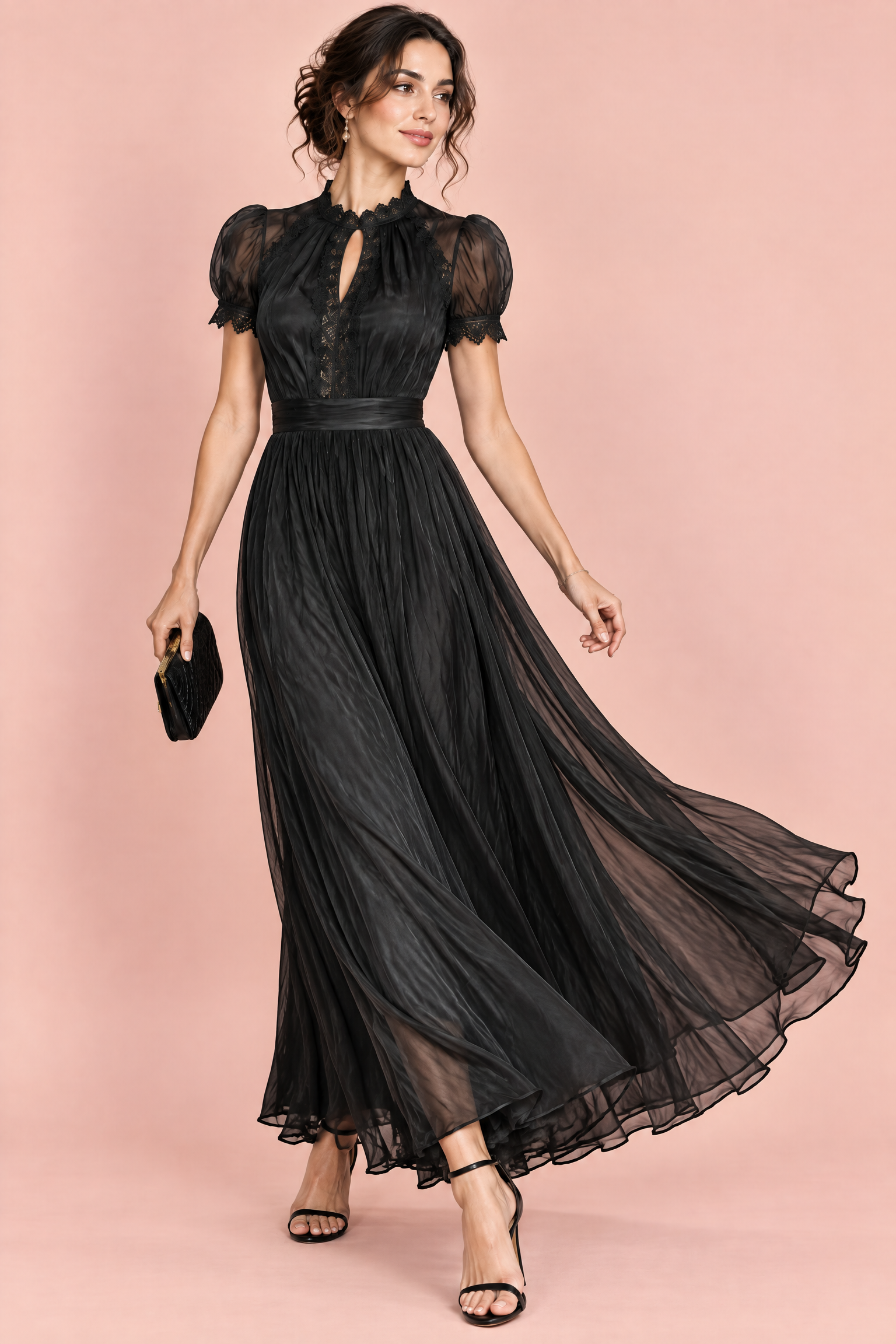 Robe longue plissée noire | Vue en mouvement | Lounelle Paris