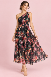 Robe longue fleurie noire à une épaule, coupe trapèze | Vue de face | Lounelle Paris