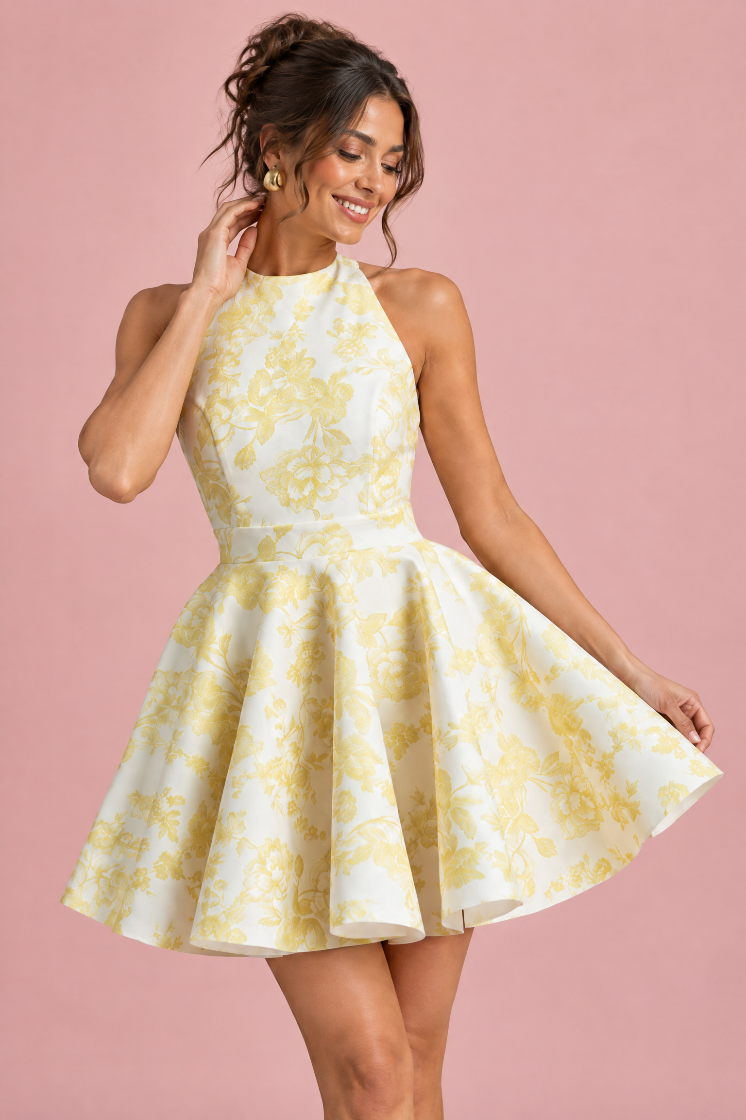 Mini-robe patineuse blanche sans manches à encolure nageur | Vue rapprochée | Lounelle Paris