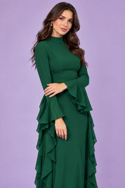 Robe longue verte à volants et manches cloche | Vue rapprochée | Lounelle Paris