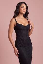 Robe longue corset en dentelle noire | Vue rapprochée | Lounelle Paris