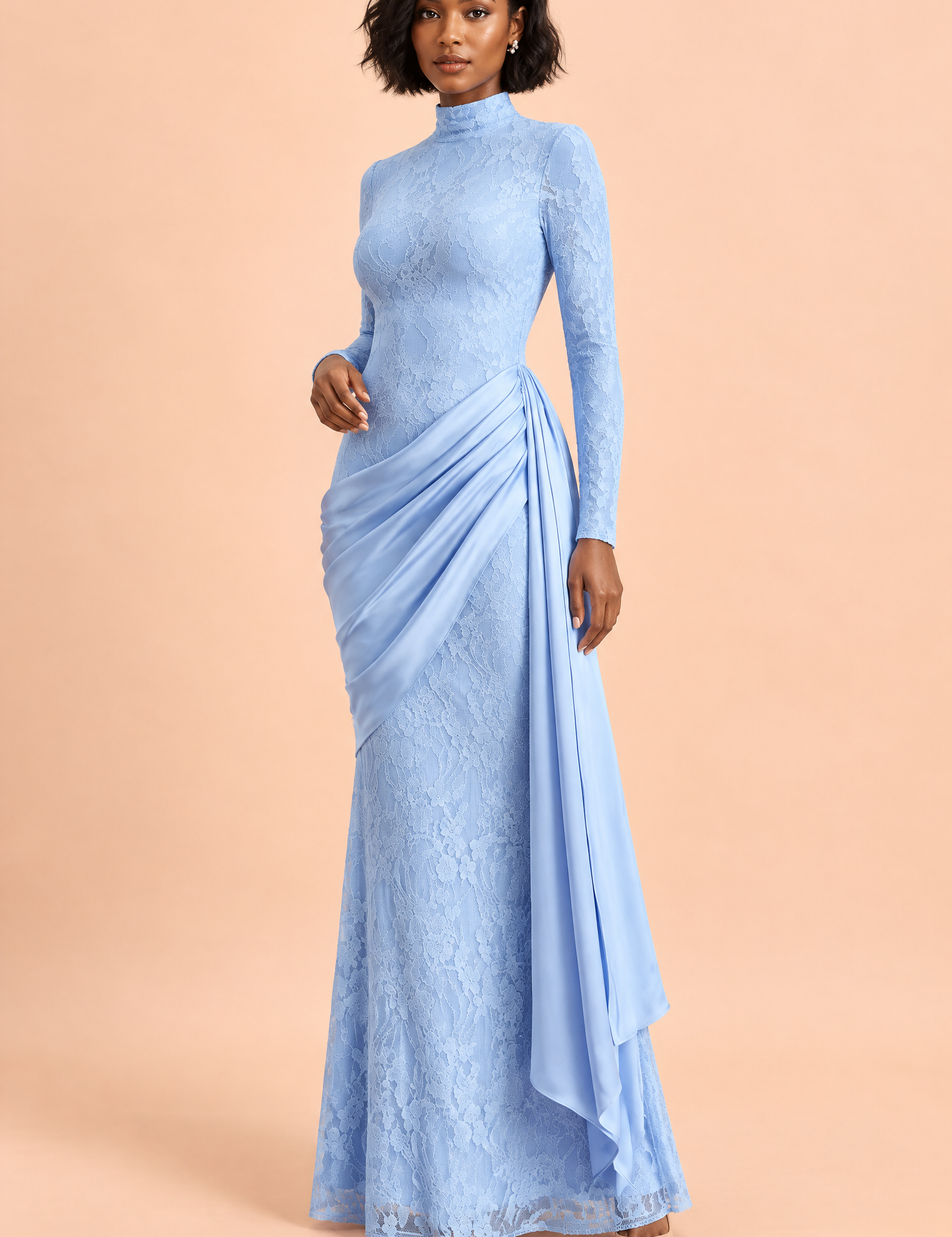 Robe longue moulante en dentelle bleu ciel à col montant et jupe drapée | Vue de face | Lounelle Paris
