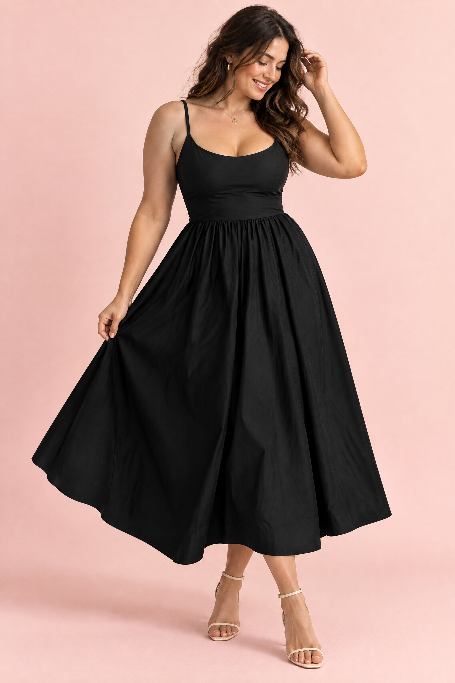Robe midi noire plissée évasée | Porté sur une autre silhouette | Lounelle Paris