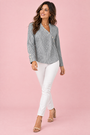 Blouse rayée asymétrique grise | Vue en mouvement | Lounelle Paris