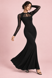 Robe longue noire froncée à encolure carrée | Vue en mouvement | Lounelle Paris
