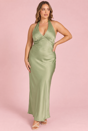 Robe longue vert sauge à fronces et col V | Porté sur une autre silhouette | Lounelle Paris