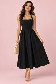 Robe midi patineuse noire à encolure américaine | Vue de face | Lounelle Paris