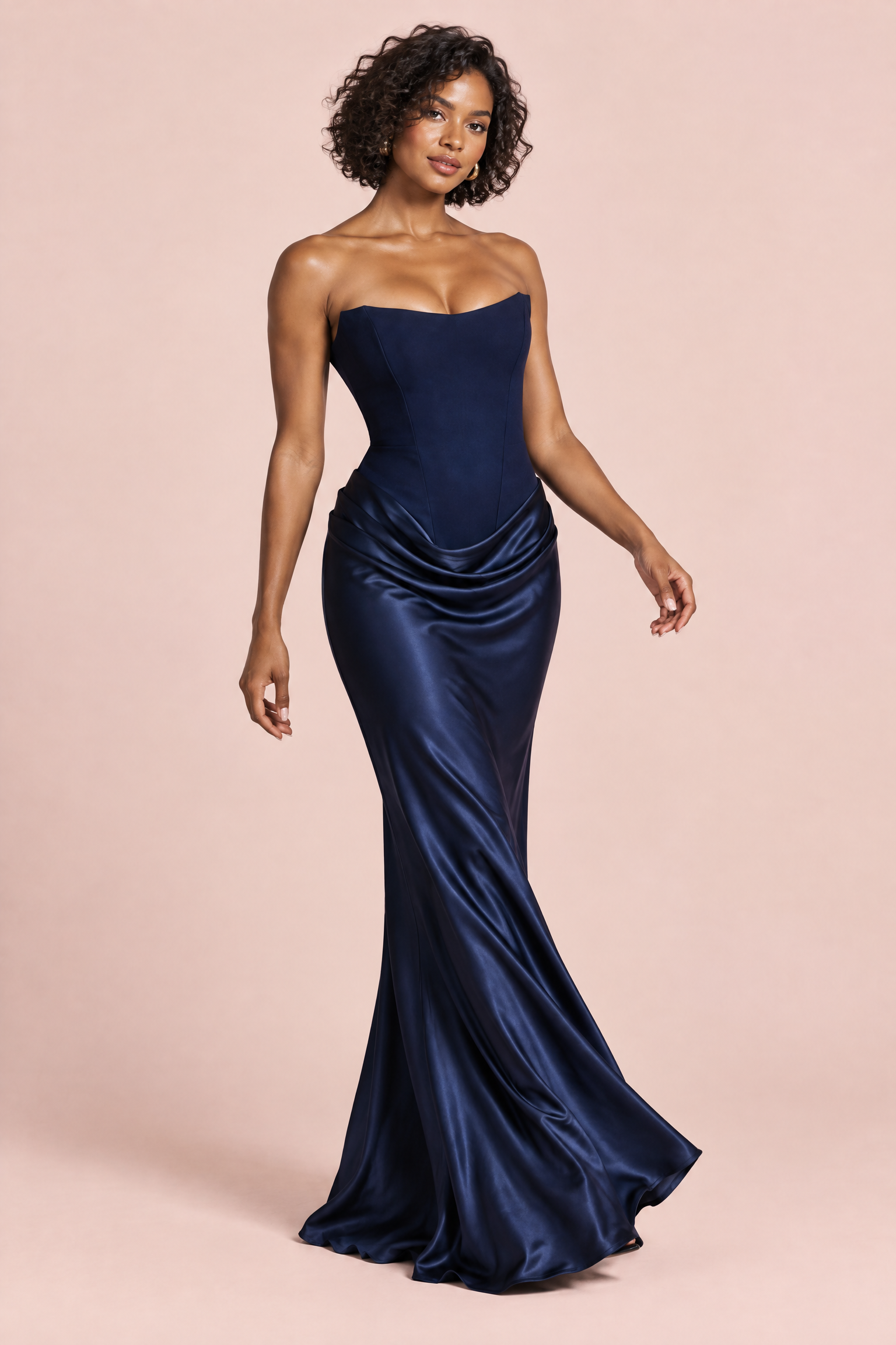 Robe longue corset bleu marine bustier | Vue en mouvement | Lounelle Paris