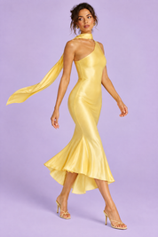 Robe midi jaune dos nu avec foulard | Vue en mouvement | Lounelle Paris