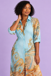 Robe-chemise midi imprimée bleu clair | Vue rapprochée | Lounelle Paris