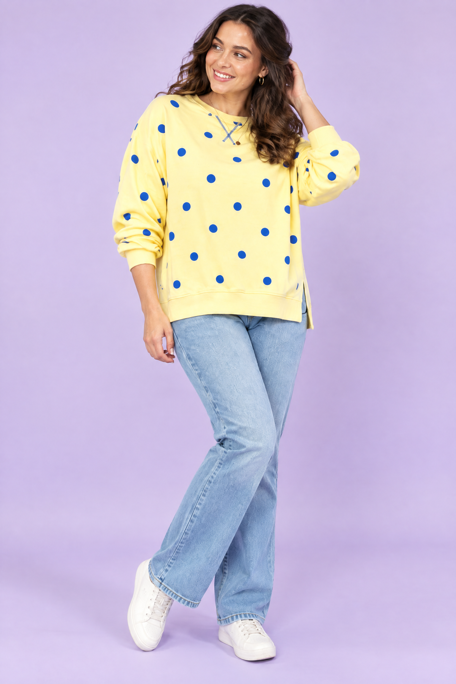Sweat-shirt oversize jaune à pois | Porté sur une autre silhouette | Lounelle Paris