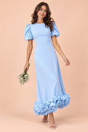 Robe longue bleu clair à manches bouffantes et volant | Vue de face | Lounelle Paris