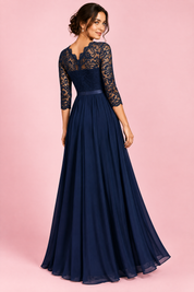 Robe longue bleu marine à empiècement en dentelle | Vue de dos | Lounelle Paris
