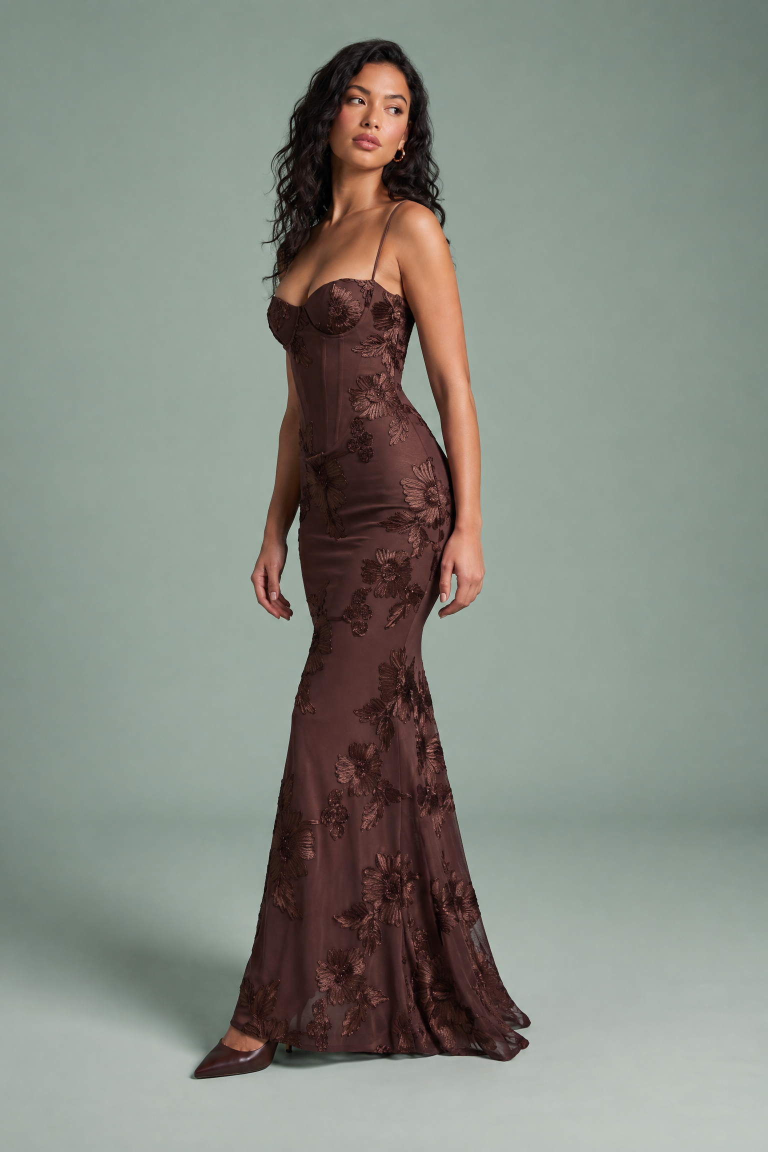 Robe longue marron à broderies florales | Vue de dos | Lounelle Paris