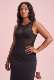 Robe bustier noire à empiècements en résille | Vue rapprochée | Lounelle Paris