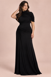 Robe longue noire à col montant et manches courtes façon cape | Porté sur une autre silhouette | Lounelle Paris