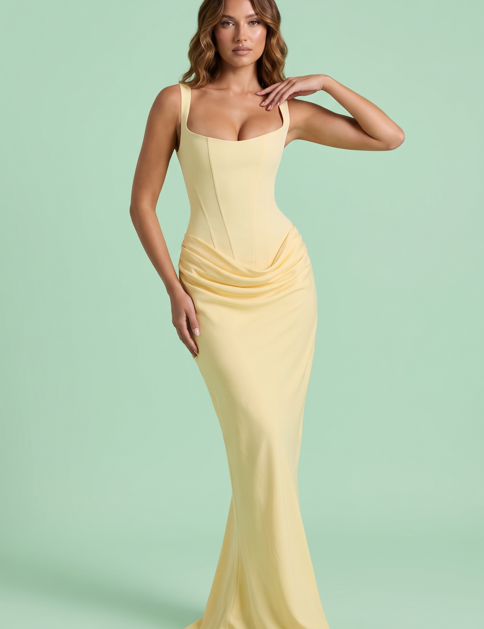 Robe longue jaune froncée à encolure carrée | Vue de face | Lounelle Paris