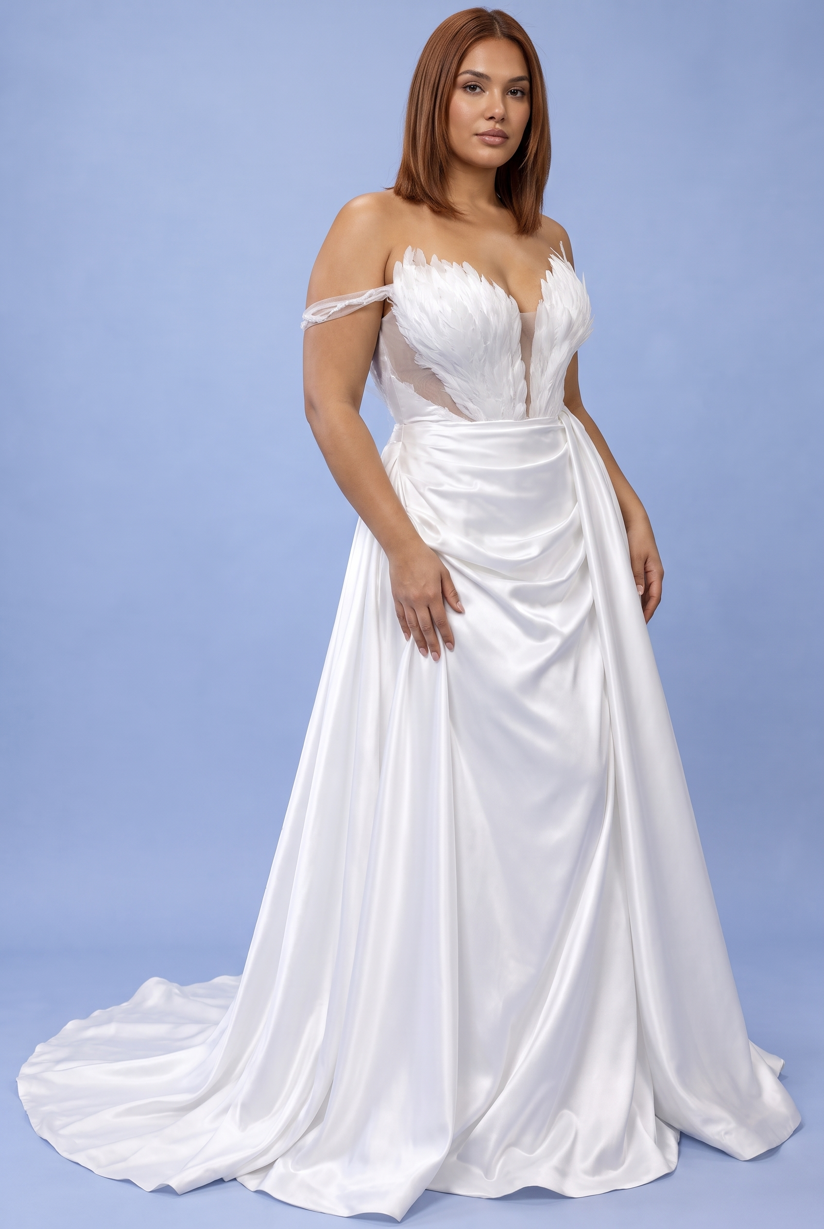 Robe longue bustier froncée blanche | Porté sur une silhouette plus ronde | Lounelle Paris