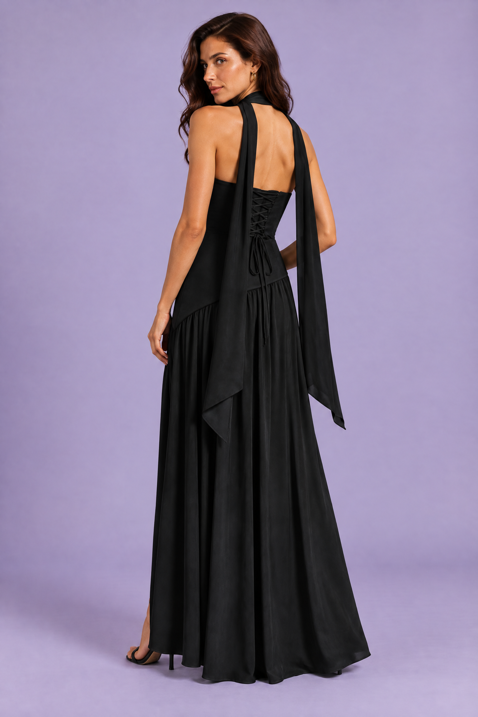 Robe longue noire à encolure asymétrique | Vue de dos | Lounelle Paris