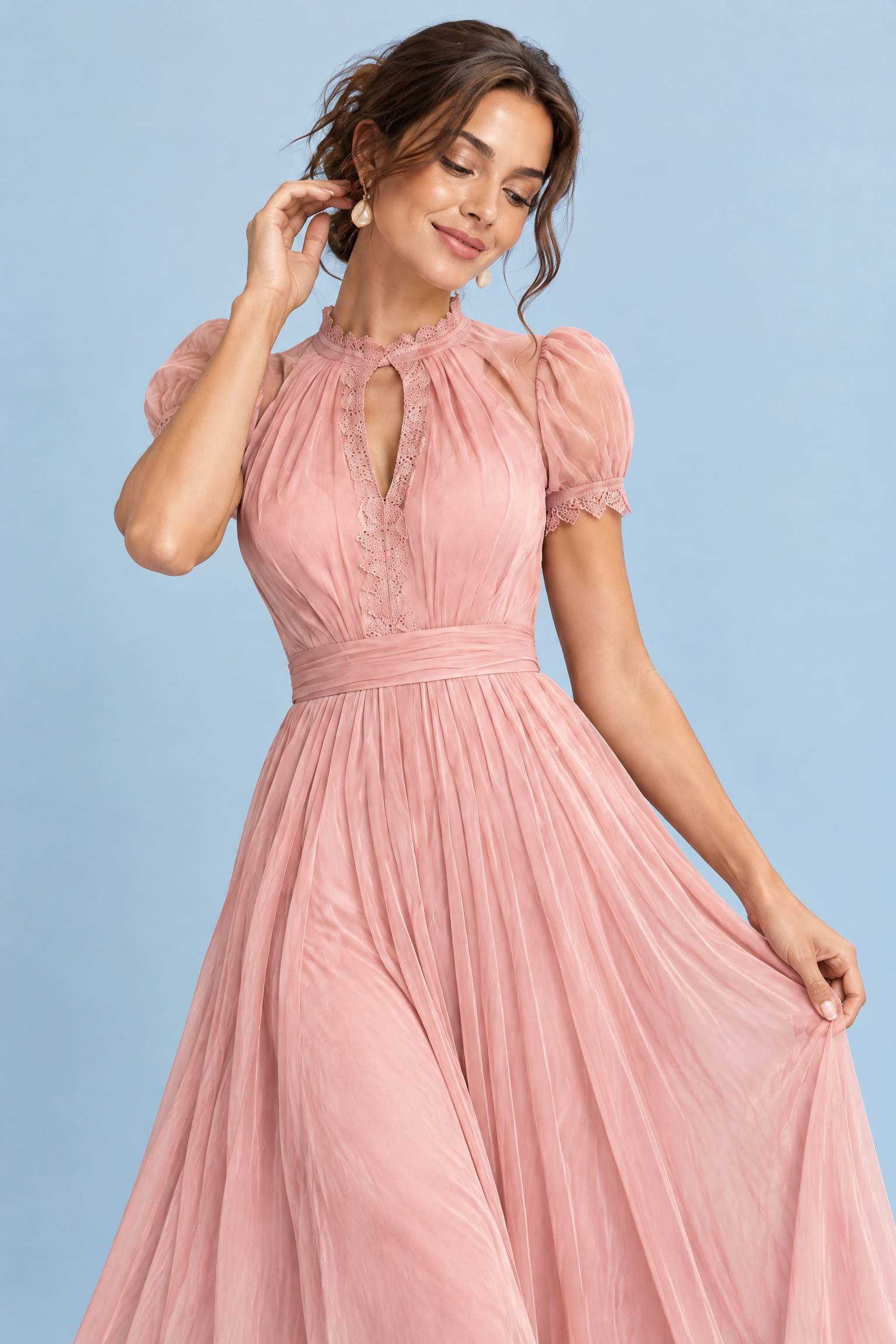 Robe longue plissée rose | Vue rapprochée | Lounelle Paris