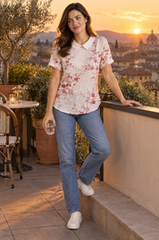 T-shirt écru à imprimé floral et col | Deuxième photo lifestyle | Lounelle Paris