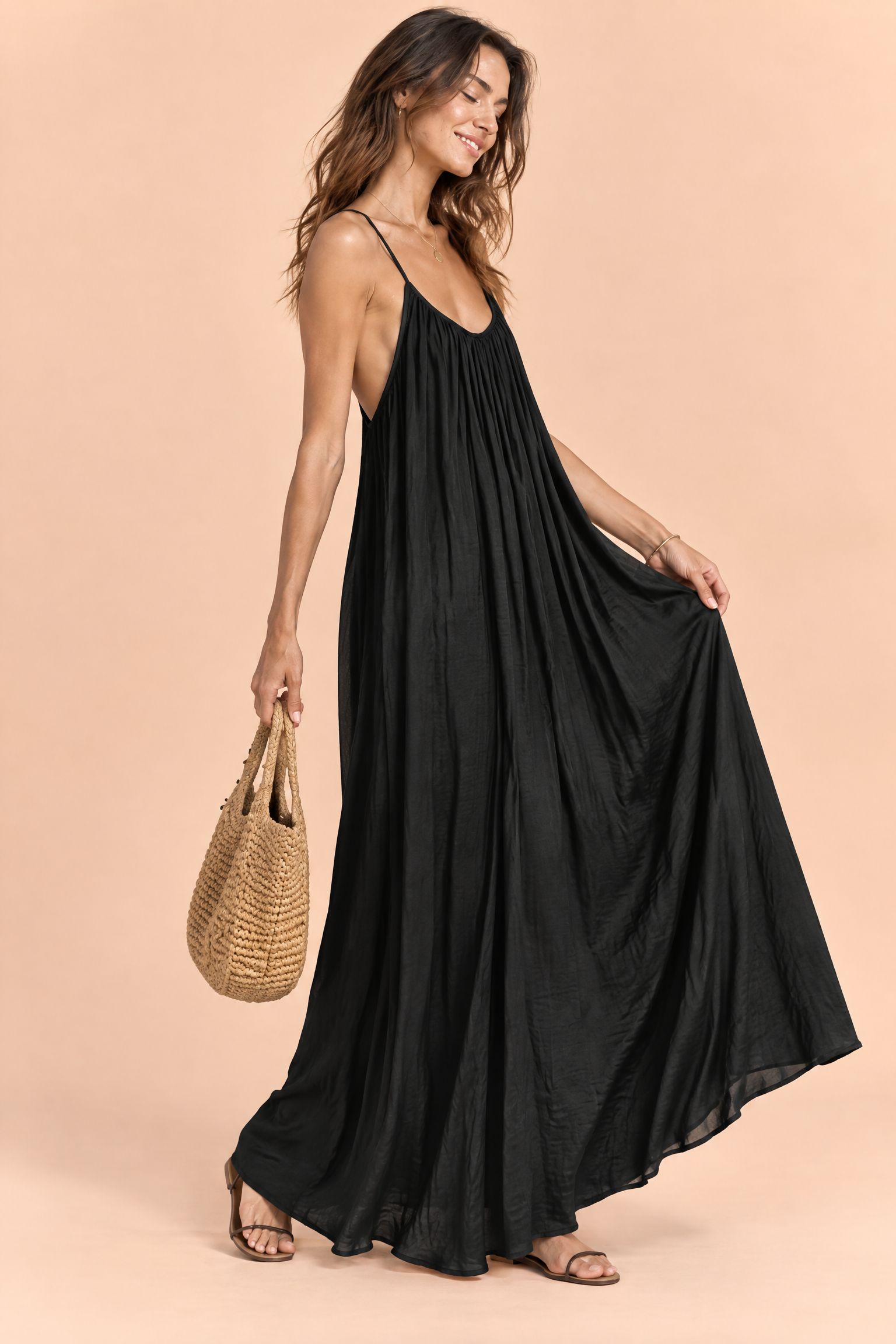 Robe longue fluide dos nu noire | Vue de dos | Lounelle Paris