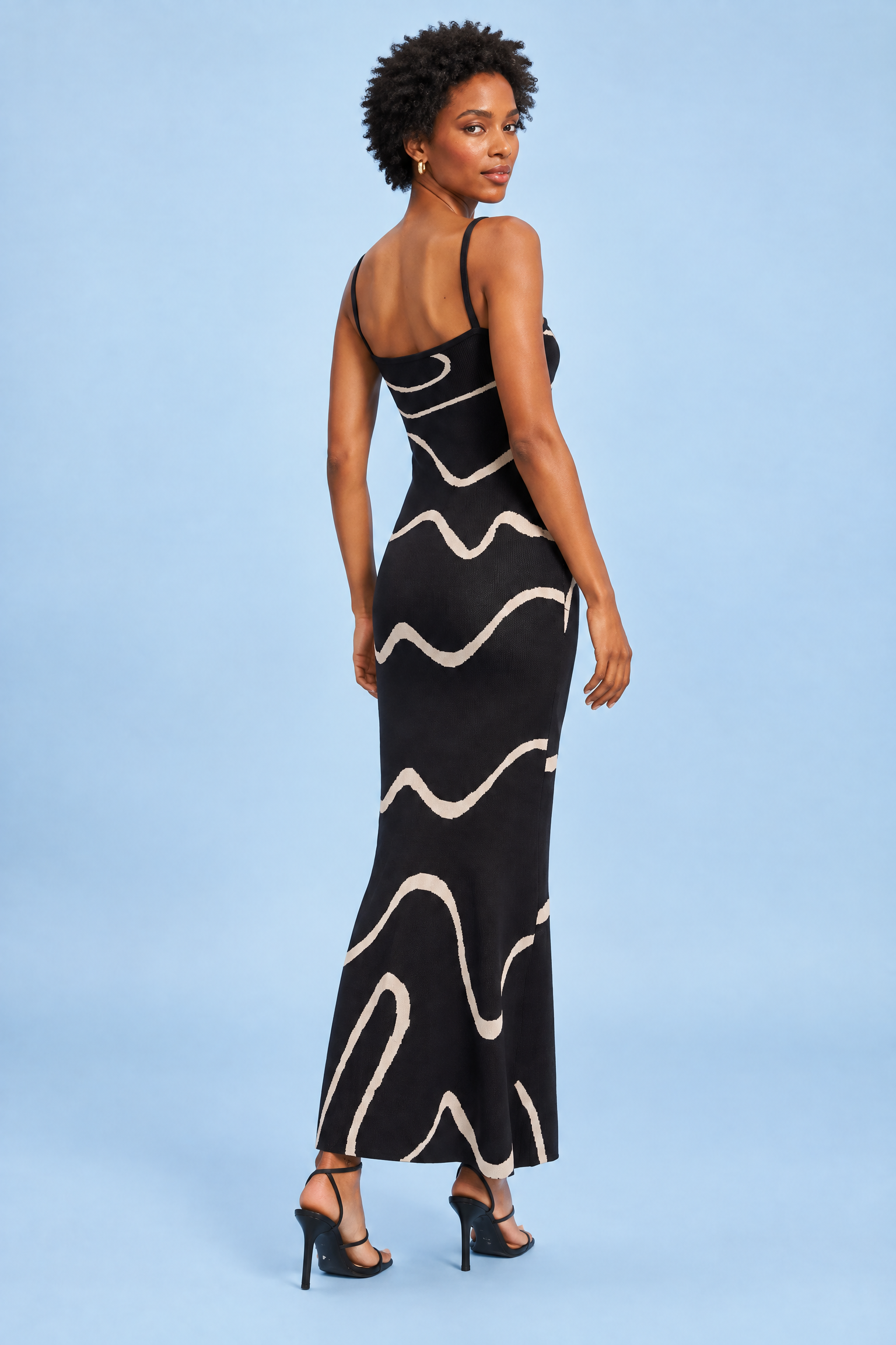 Robe longue rayée dos nu noire | Vue de dos | Lounelle Paris