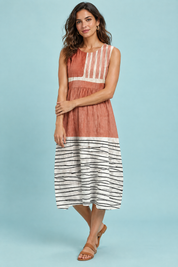 Robe midi corail rayée sans manches | Vue de face | Lounelle Paris