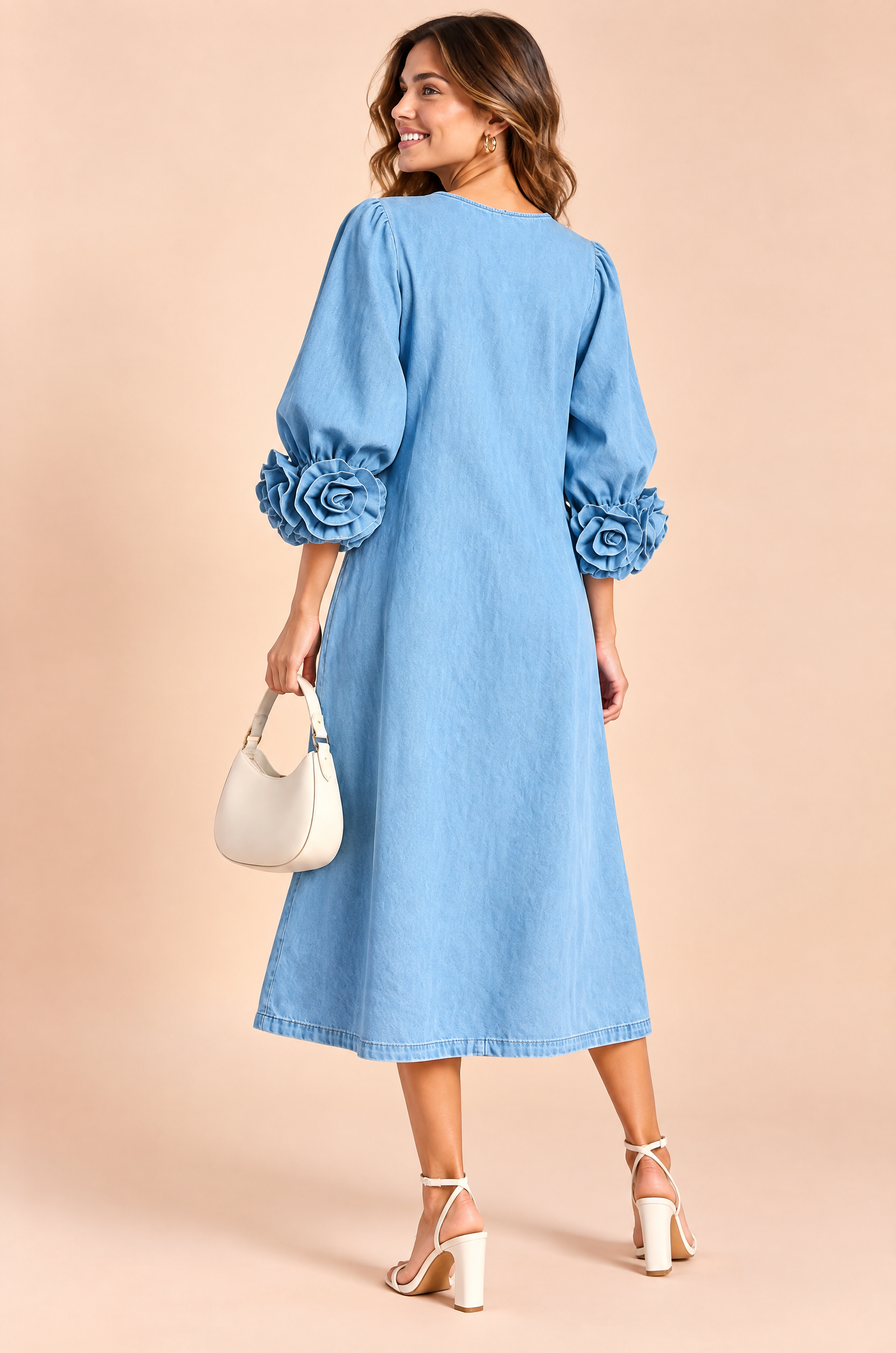 Robe midi bleu clair à manches ornées de rosettes | Vue de dos | Lounelle Paris