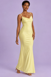 Robe longue moulante jaune à col bénitier | Vue de face | Lounelle Paris