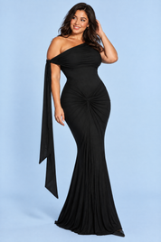 Robe longue moulante froncée asymétrique noire | Porté sur une autre silhouette | Lounelle Paris