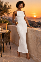Robe longue moulante dos nu blanche | Deuxième photo lifestyle | Lounelle Paris