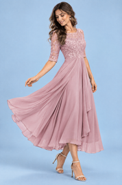 Robe en mousseline à corsage brodé rose poudré | Vue de dos | Lounelle Paris