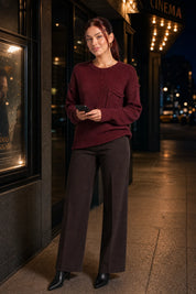 Pull ample à poche poitrine | Variante Bordeaux - Lifestyle | Lounelle Paris