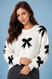 Pull blanc cassé motifs nœuds | Vue rapprochée | Lounelle Paris