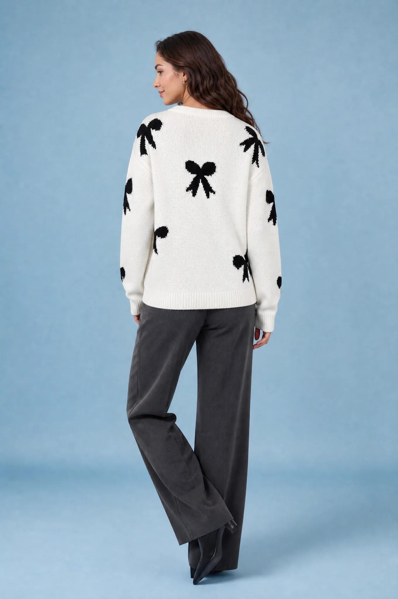 Pull blanc cassé motifs nœuds | Vue de dos | Lounelle Paris