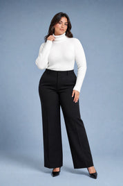 Pull blanc col roulé côtelé | Porté sur une silhouette plus ronde | Lounelle Paris