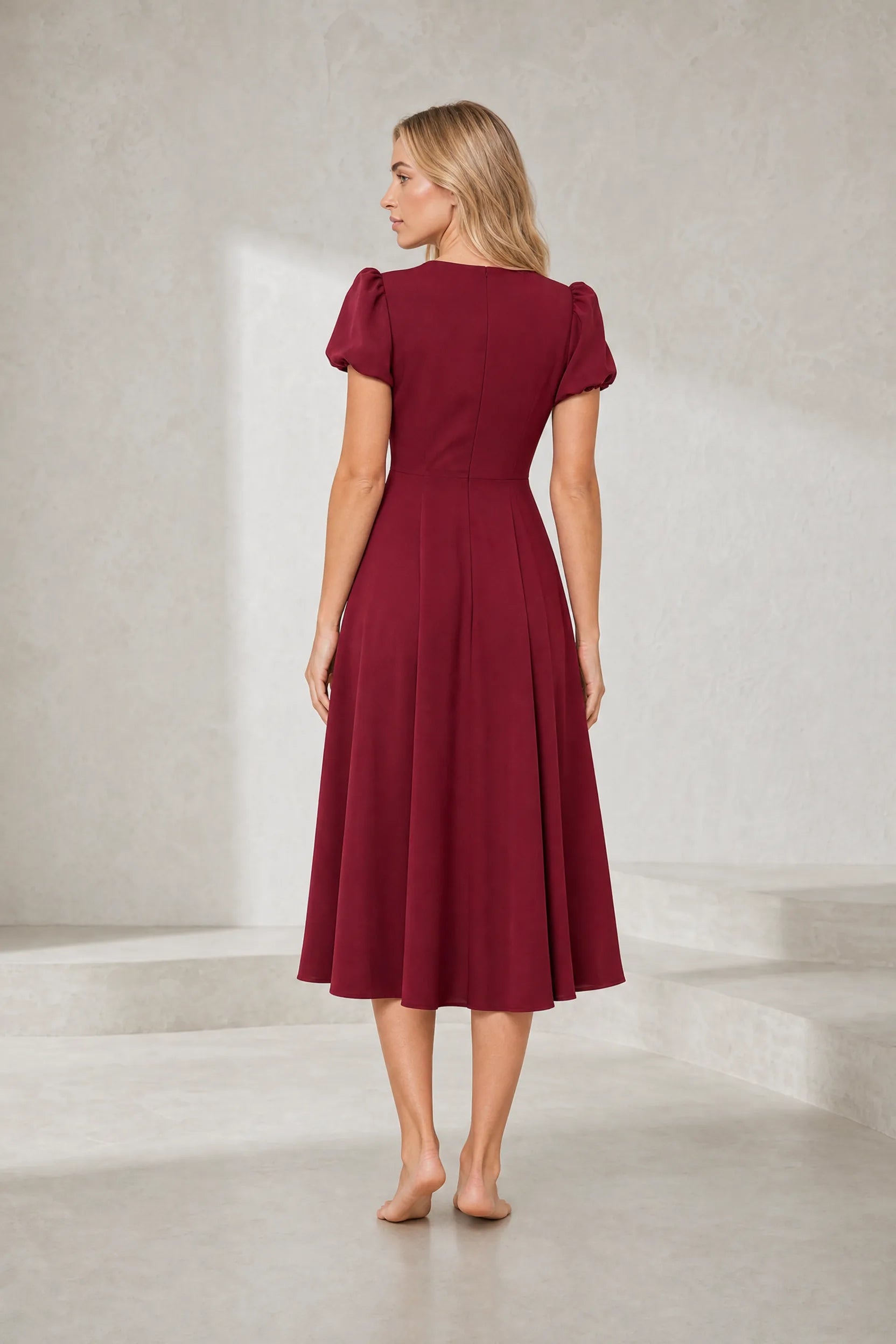 Robe col V croisé manches bouffantes | Lounelle Paris
