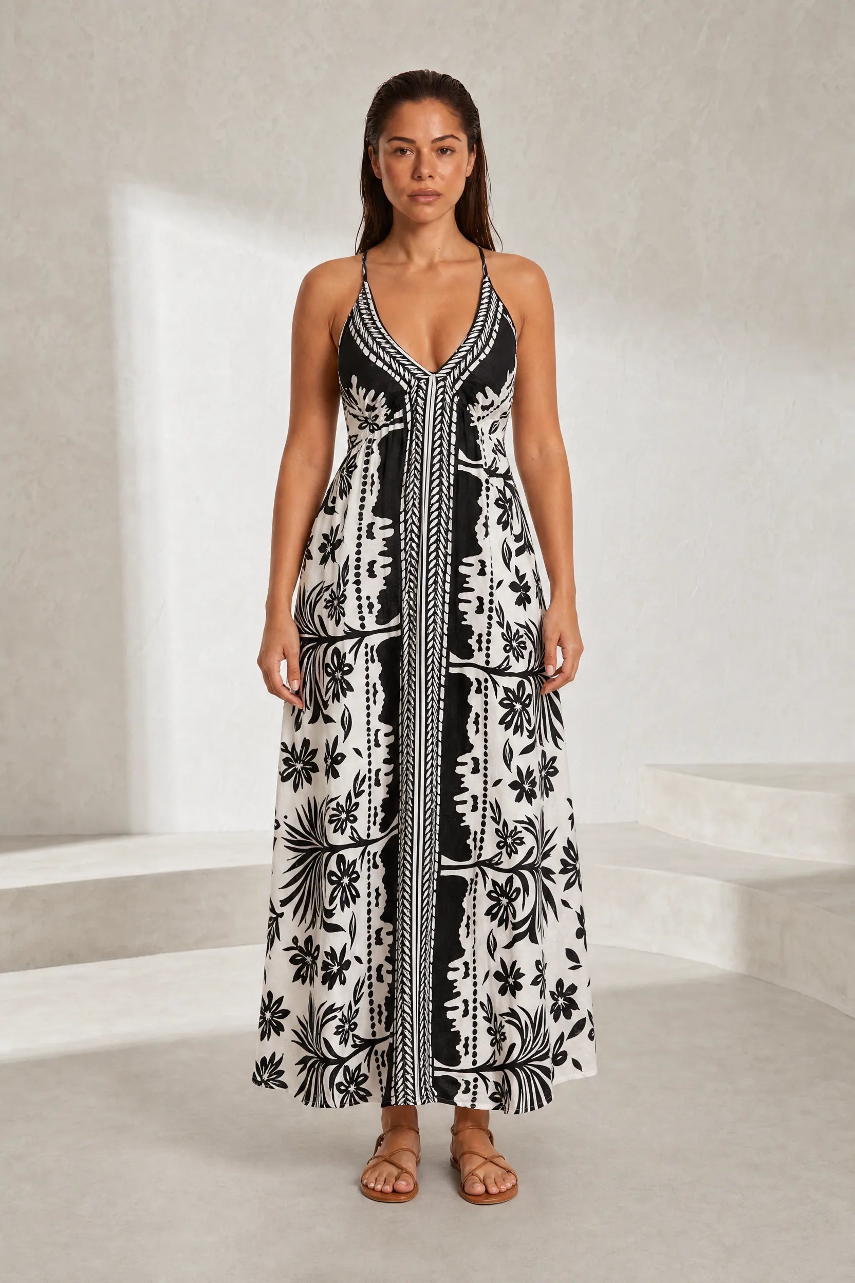 Robe longue blanche à fines bretelles | Lounelle Paris