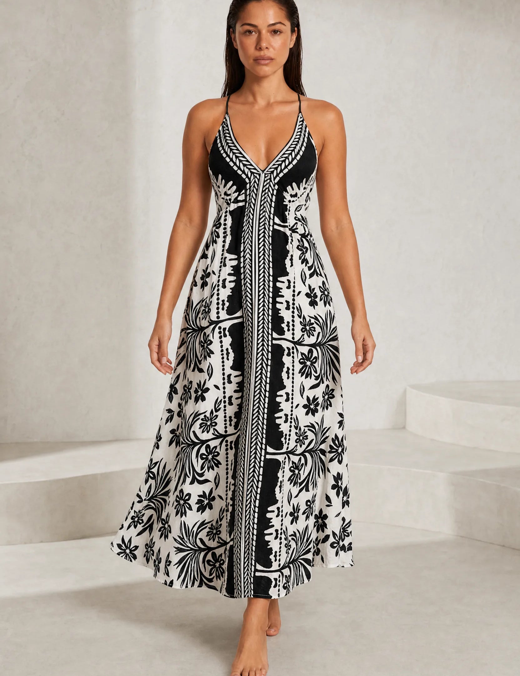 Robe longue blanche à fines bretelles | Lounelle Paris