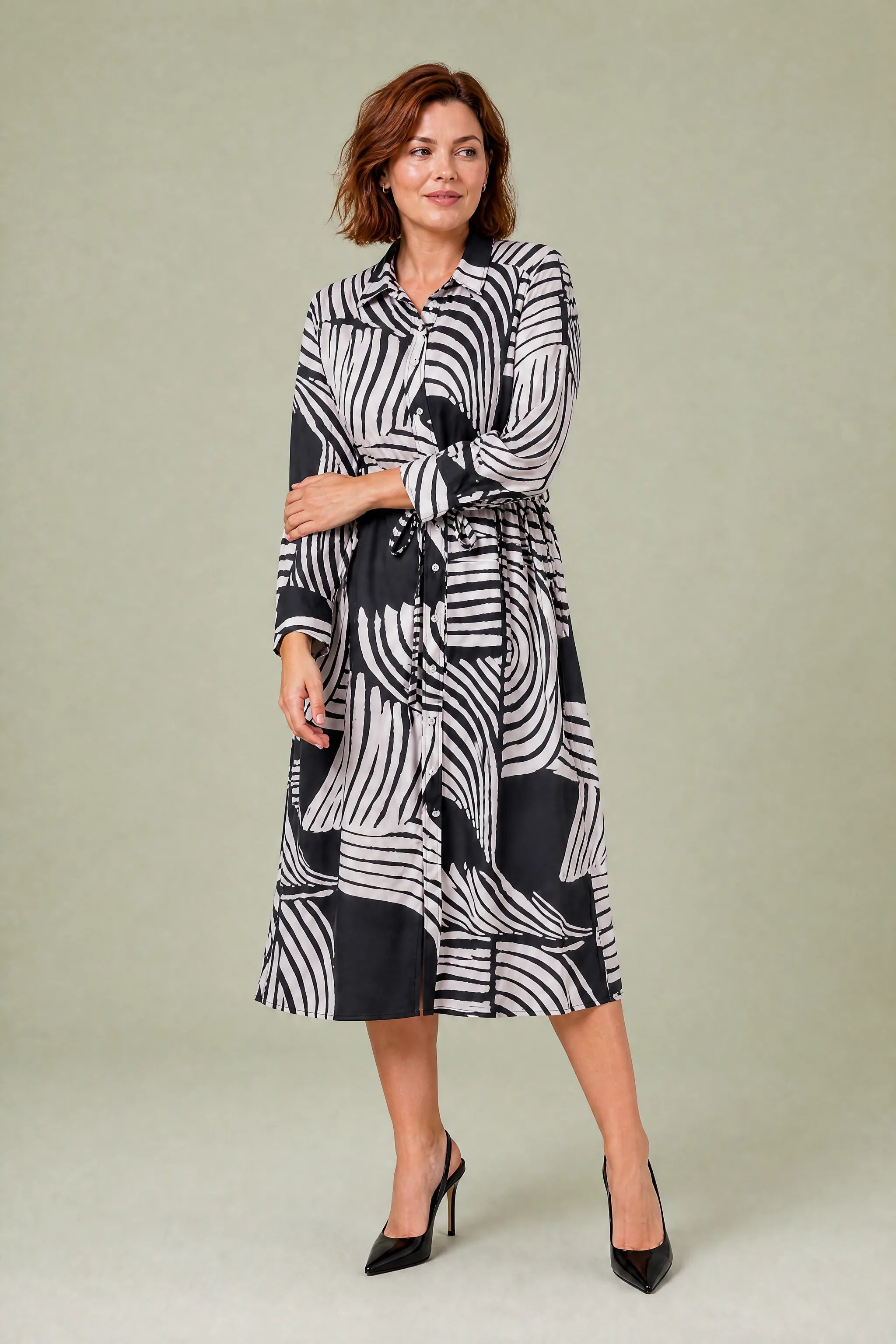 Robe longue imprimée col chemise | Porté sur une autre silhouette | Lounelle Paris