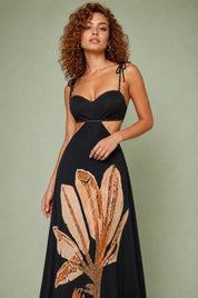 Robe longue noire dos nu | Vue rapprochée | Lounelle Paris