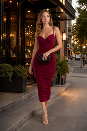 Robe moulante dos nu | Photo lifestyle | Lounelle Paris