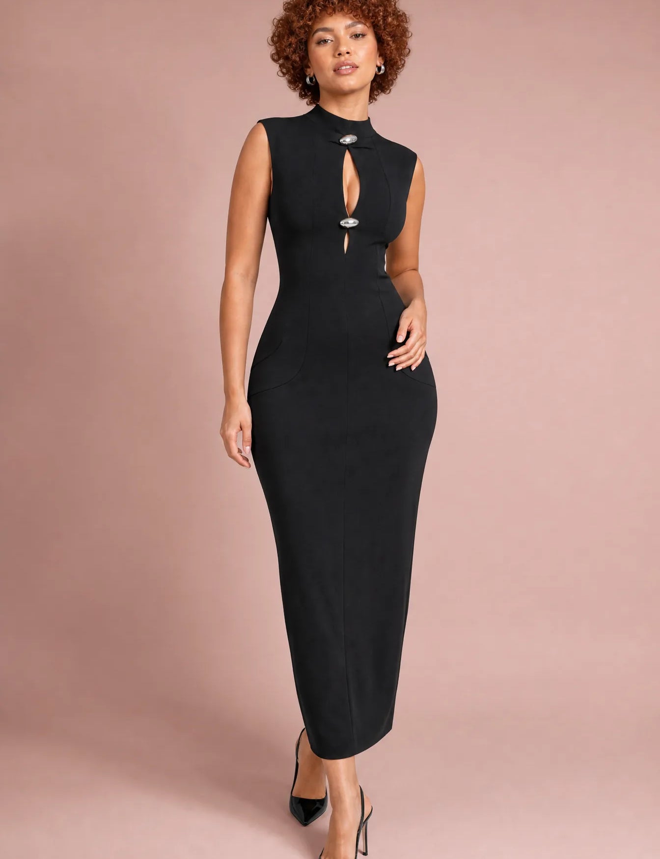 Robe noire col montant sans manches | Vue de face | Lounelle Paris
