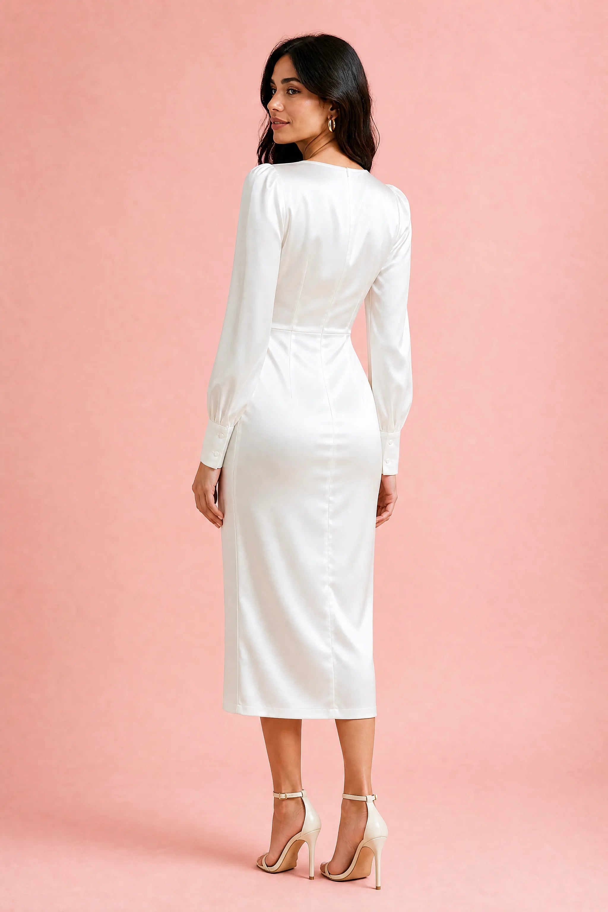 Robe satinée à col V | Vue de dos | Lounelle Paris