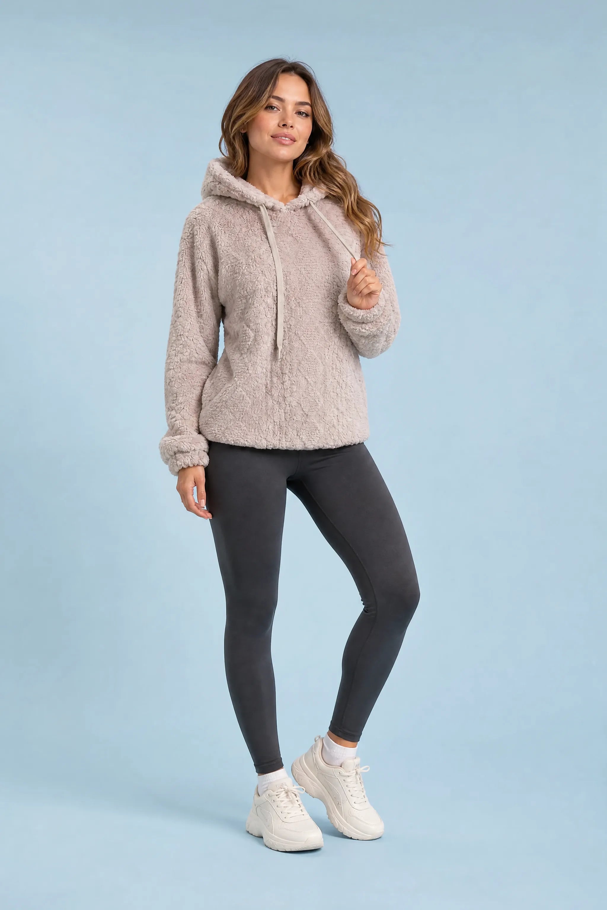 Sweat à capuche ample pelucheux | Vue de face | Lounelle Paris